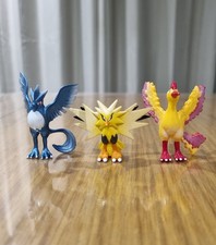 TOMY Pokemon Mini Figures