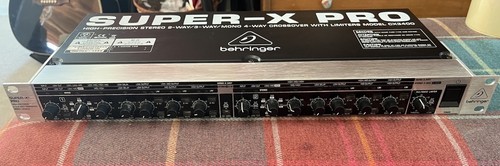 Behringer super pro - super, x