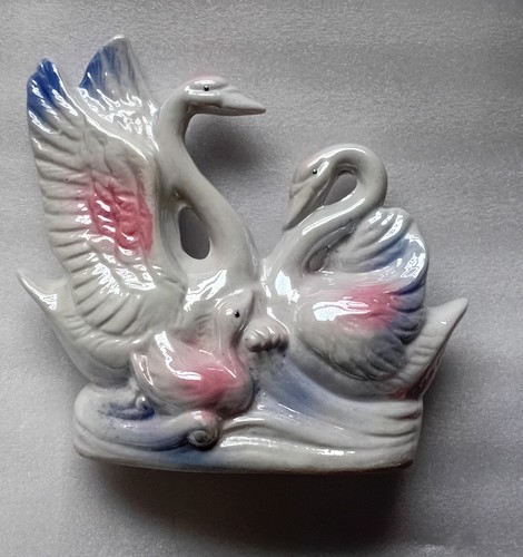 Vintage ceramic swan pair - swan,