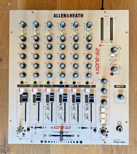 Allen heath xone - allen, &