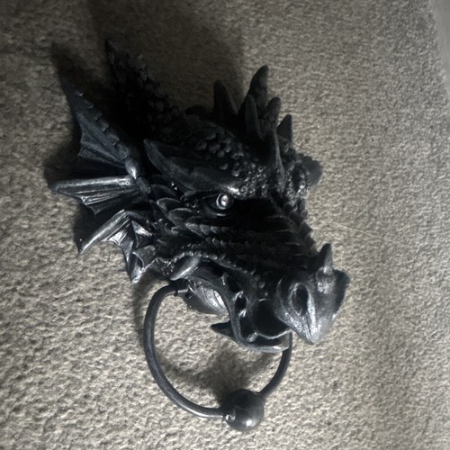 Nemesis now dragon - dragon, door