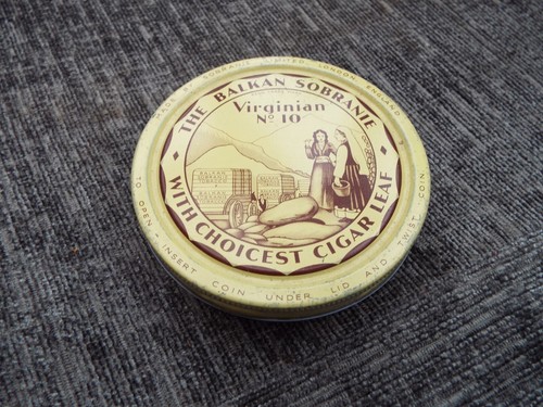 Vintage empty balkan sobranie - vintage,