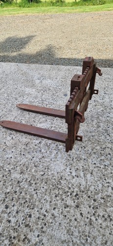 Pallet forks heavy duty - pallet,
