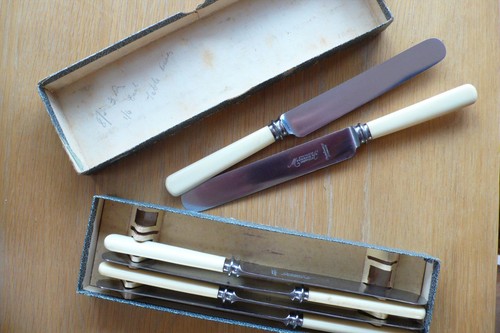 Pristine vintage set faux - set, 6