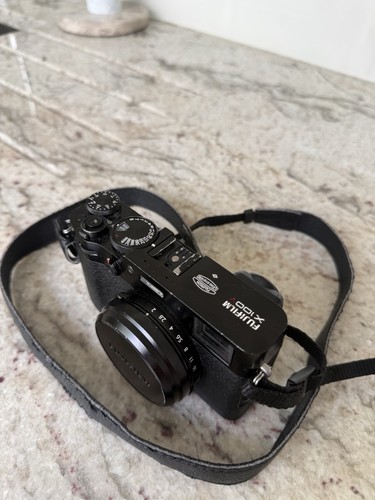Fujifilm x100v camera - fujifilm, black