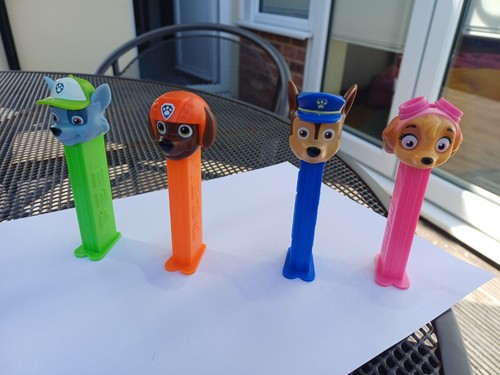 Pez sweet dispenser - pez,