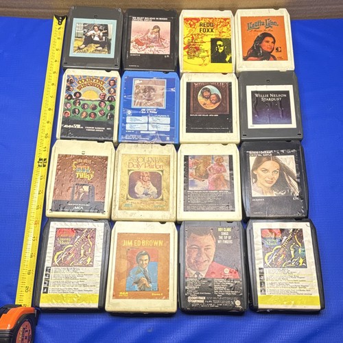 Large lot track tapes - lot, 52