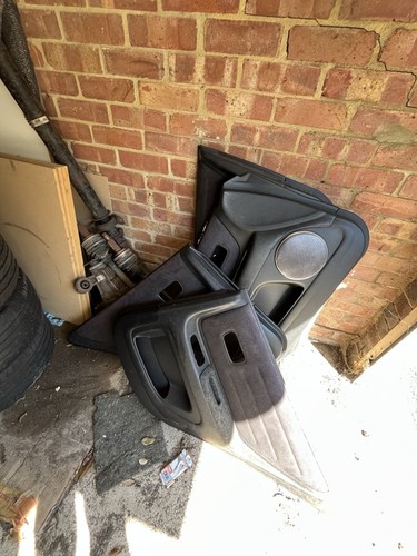 Lexus is200 door - card, full