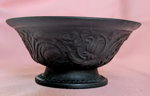 Antique wedgwood black basalt - wedgwood,