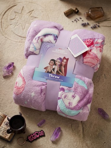 Kpop demon hunters blanket - hunters,