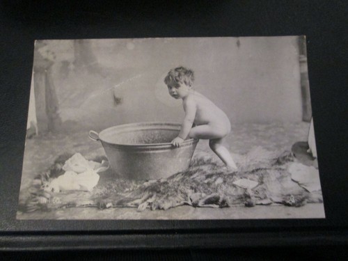 Postcard toddler tin bath - postcard,