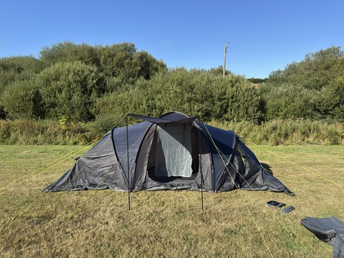 Halfords person tunnel tent - halfords,