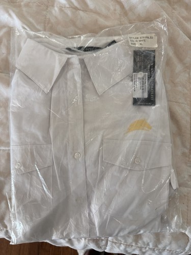 Nwt women white parelli - women's,