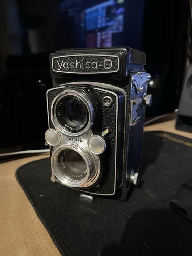 Yashica tlr 6x6 120 film - d,