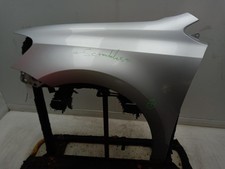 VOLKSWAGEN POLO Left Front