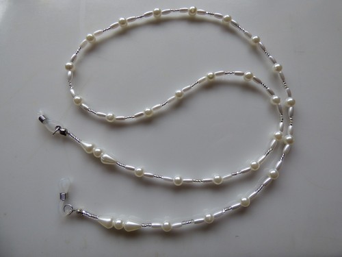 Beaded specs sunglasses chain - specs/sunglasses,