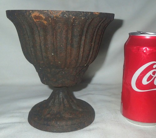 Antique primitive cast - primitive, iron