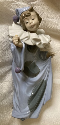 Nao lladro pierrot with - lladro,