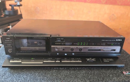 Aiwa f360 cassette player - player,