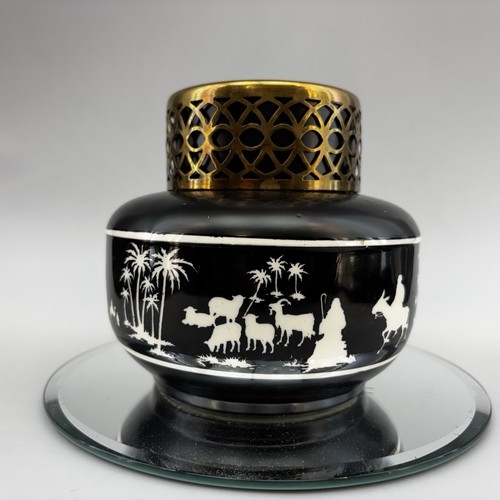 Vintage falcon ware arabian - falcon,