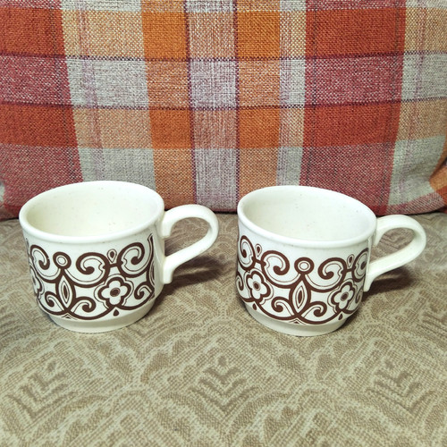 Vintage biltons cups - 2x,