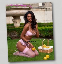 FRIDGE MAGNET Glamour Model