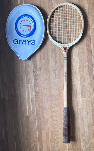 Vintage wooden tennis racket - wooden,
