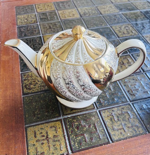 Vintage sadler gold - sadler,