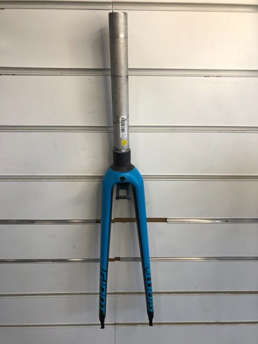 Used gianr carbon 700c - carbon,