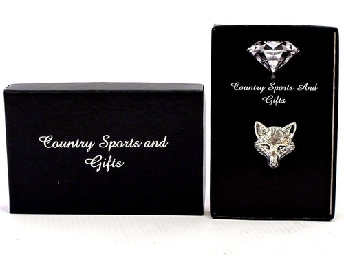Fox pewter pin badge vixen - pin,