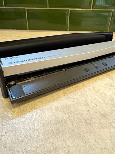 Fujitsu scansnap s1100 - fujitsu,