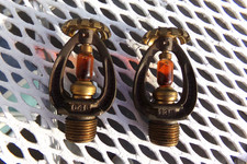 2 Grinnell Fire Sprinkler Heads C-46 Quartzoid Unused 135 Degrees
