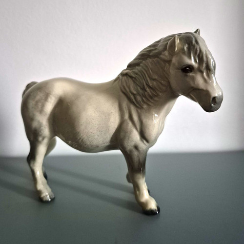 Rare beswick dapple grey - rare,