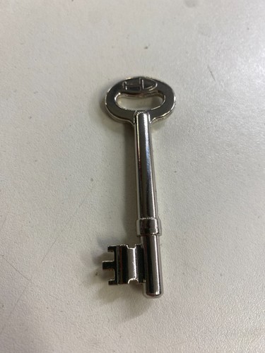 Union yale keys pre - union,