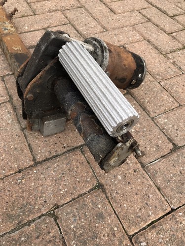 Caravan motor mover roller - caravan,