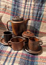 Arabia of Finland Ruska coffee pot set with 10 cups and saucers