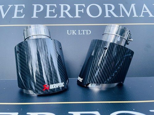 Silver black carbon fibre - silver,