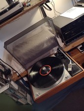 Thorens td 150 turntable