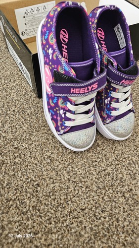 Heely wheeled shoes 13 - shoes,