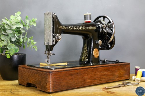 1933 vintage singer - 1933, hand