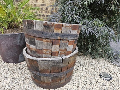 Oak whiskey half barrel - half,