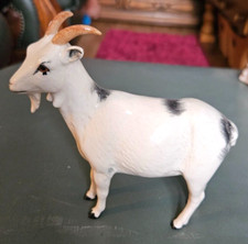 ROYAL DOULTON NIGERIAN POT