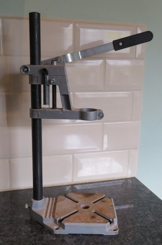 Cast iron base pillar - cast,