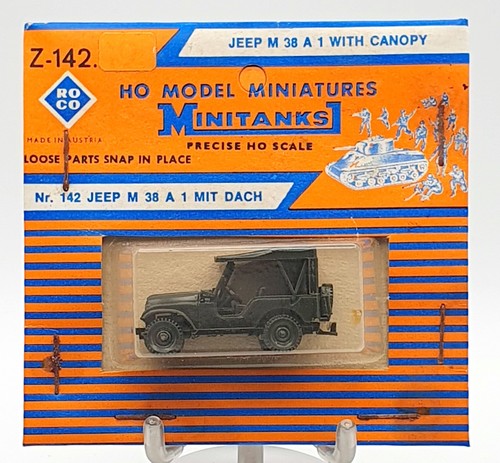 1960 carded roco minitanks - carded,
