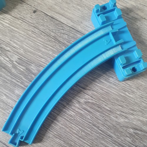 Tomy plarail thomas blue - tomy,