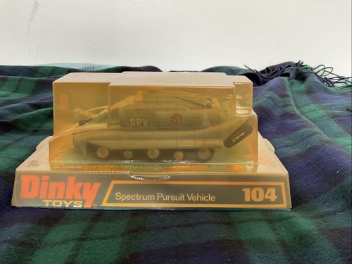 Dinky 104 captain scarlet spv - captain,