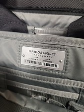 Briggs & Riley Medium