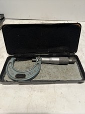 Boxed Mitutoyo 1-2", 0.001" micrometer Of Outside Diameter Locking S7