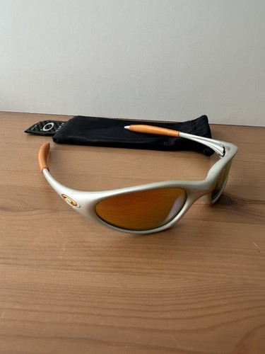 Vintage oakley minute - oakley,