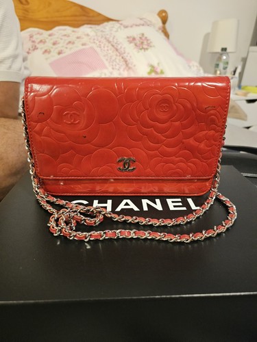 Chanel camellia embossed - chanel,